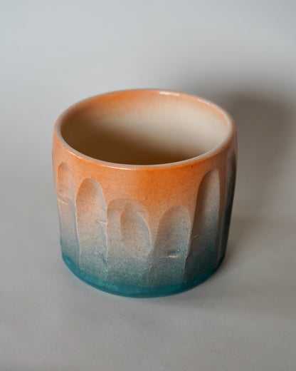 Sculpted Gradient Vessel